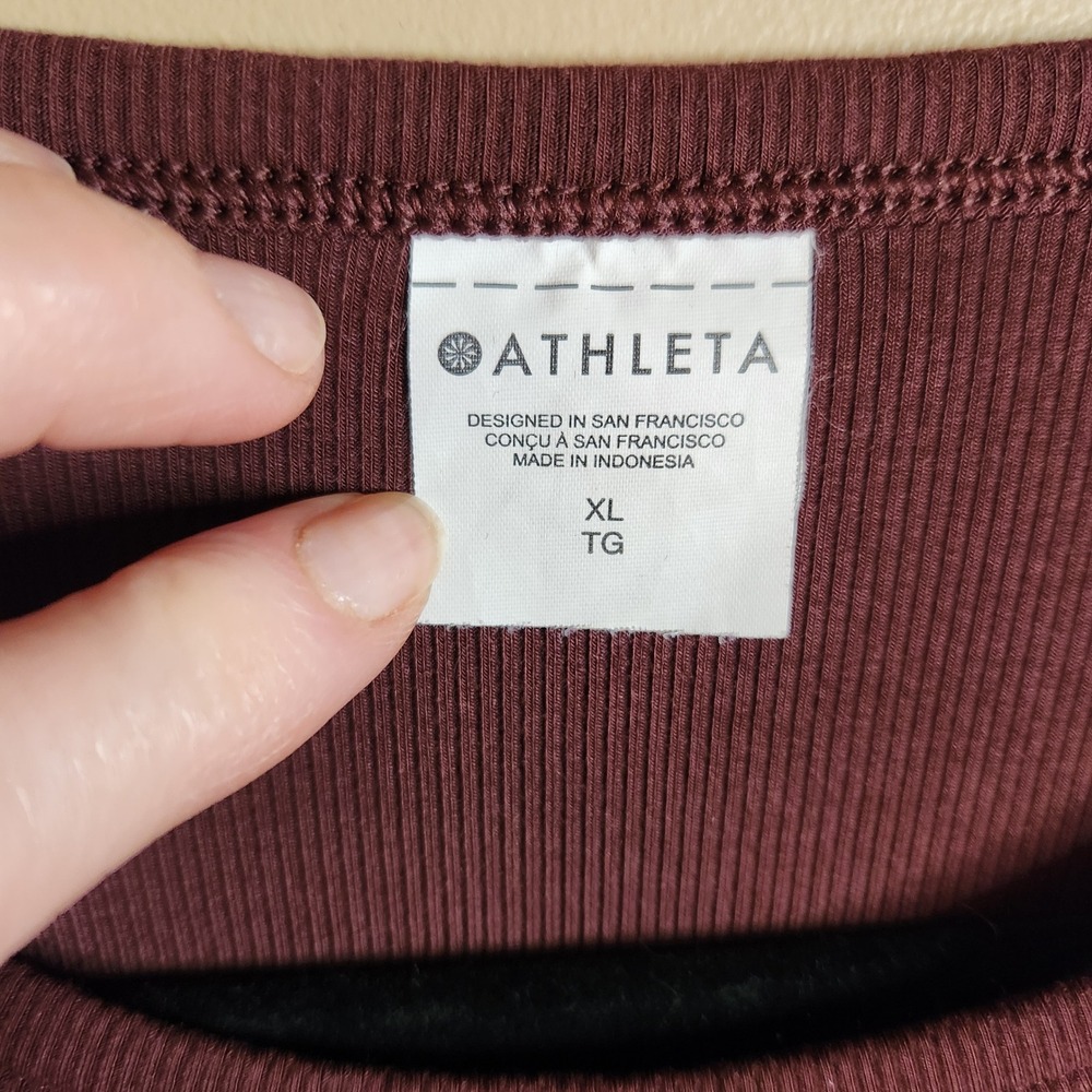 Athleta Signature Ribbed Long Sleeve CrewBurgundy XL 768810 - Picture 2 of 4